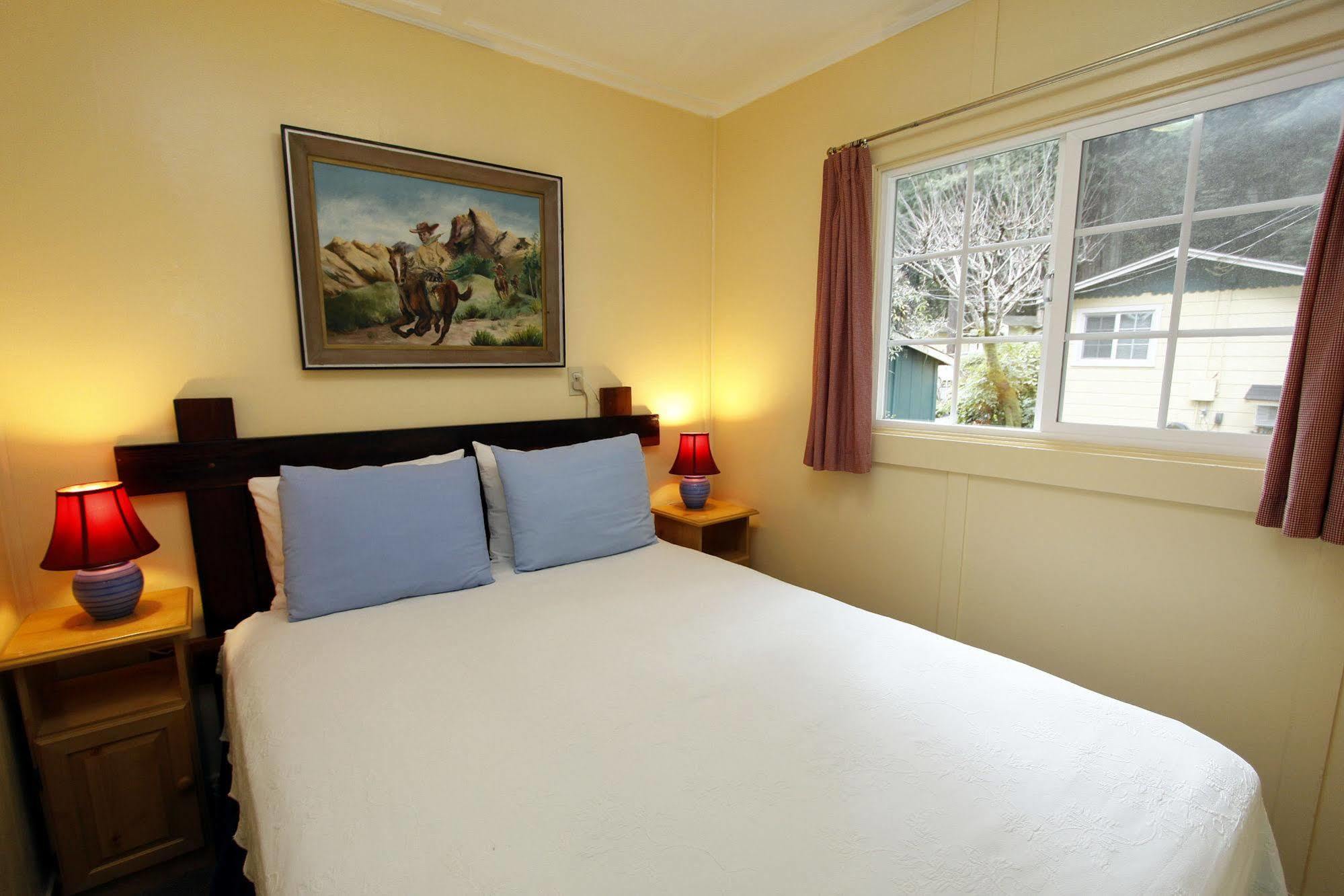 Fern Grove Cottages Гърнвил Екстериор снимка