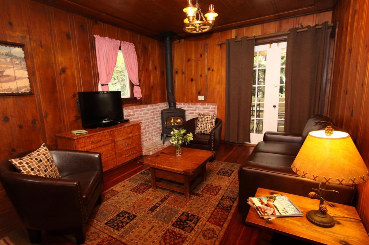 Fern Grove Cottages Гърнвил Екстериор снимка