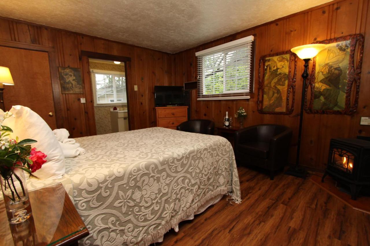 Fern Grove Cottages Гърнвил Екстериор снимка